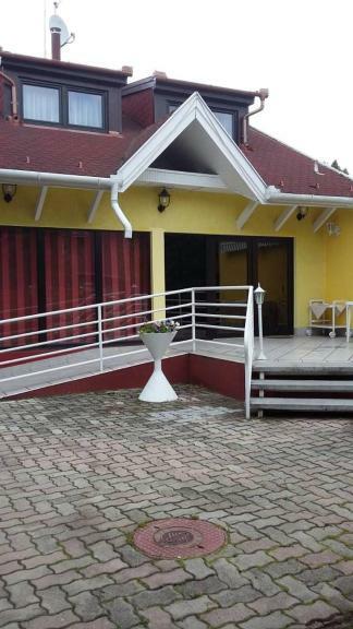 Napfürdő Vendégház Hotel Mezőkövesd Exterior foto